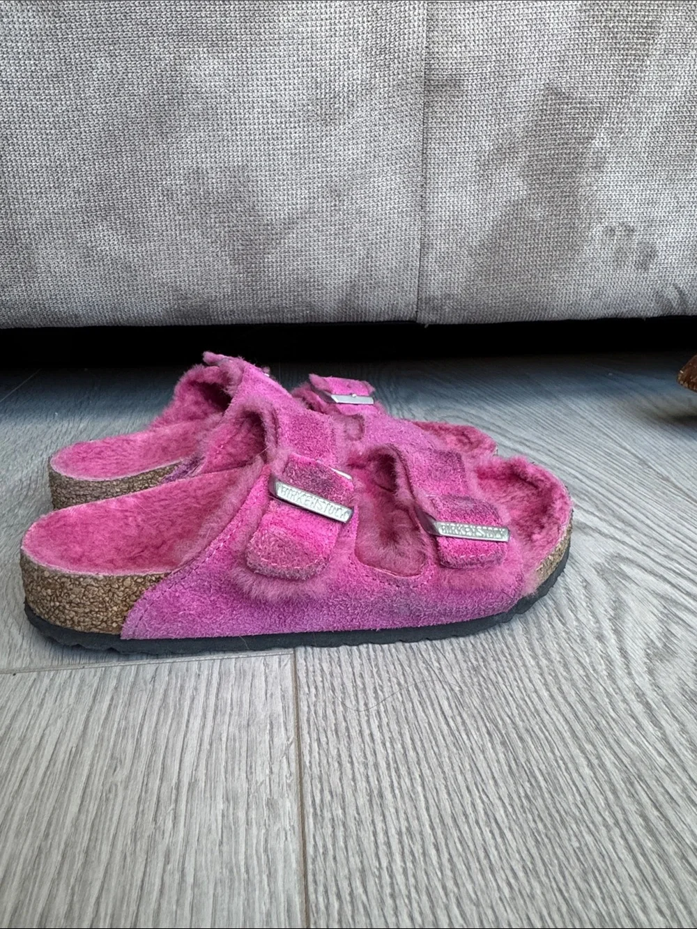 Birkenstock Kids Fuzzy Slide Sandals in Bright Pink | size 12-12.5 US